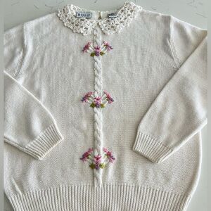 Vintage Russ Peter Pan collar sweater size M